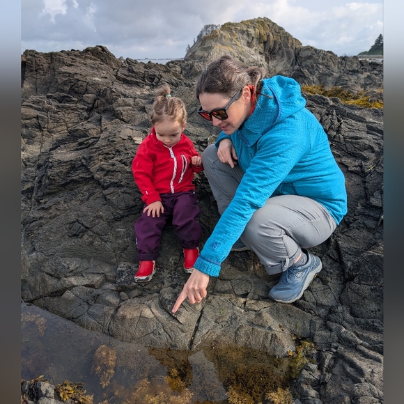 Meet your Posher, AnnG - Picture 1 of 1